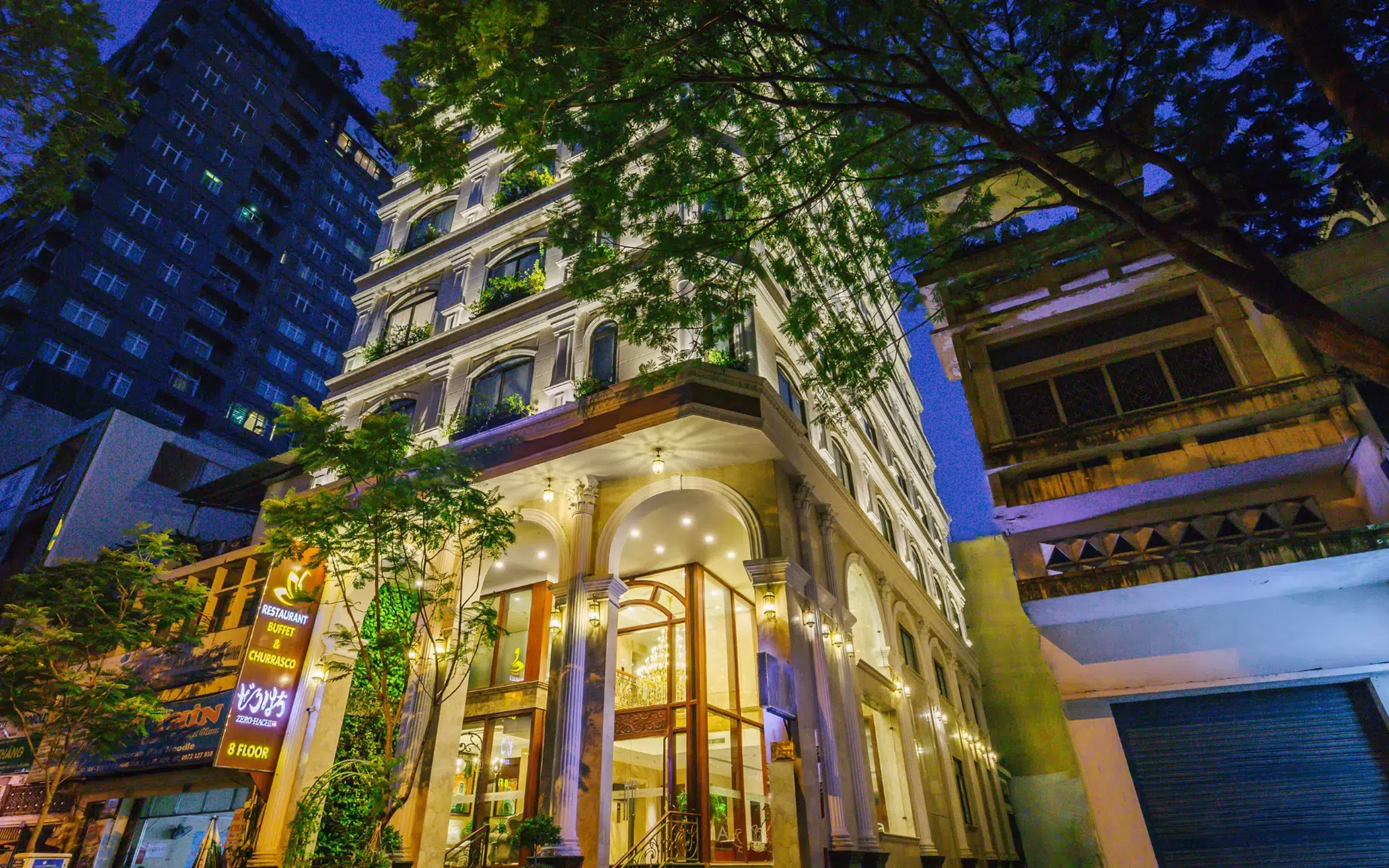 HAPPY LIFE GRAND HOTEL& SKY BAR